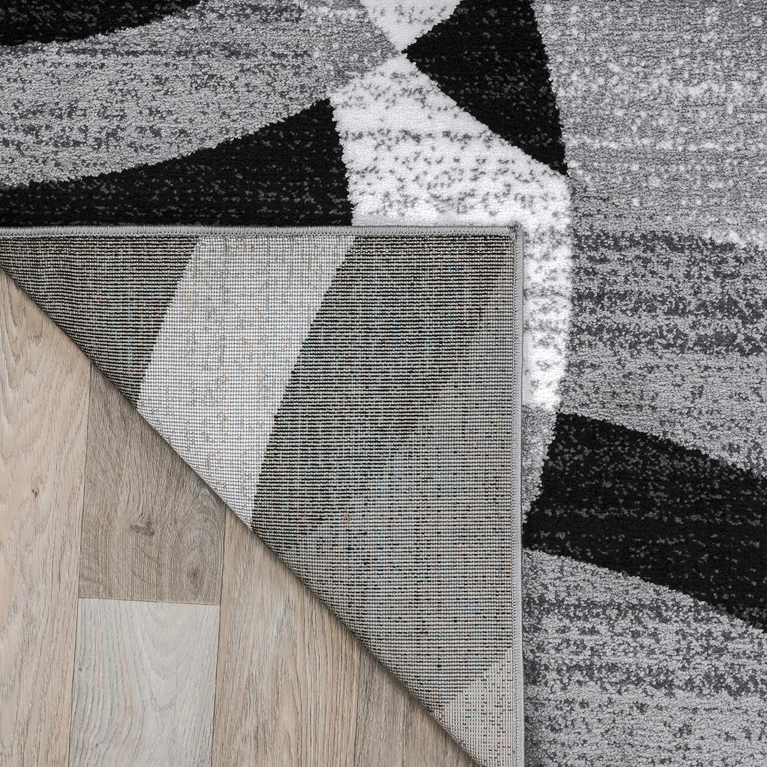 Transform Your Space with the Contemporary Abstract Circles Area Rug – Perfect for High Traffic Areas in Your Living Room, Bedroom, or Kitchen – 6'6" x 9' in Elegant Gray