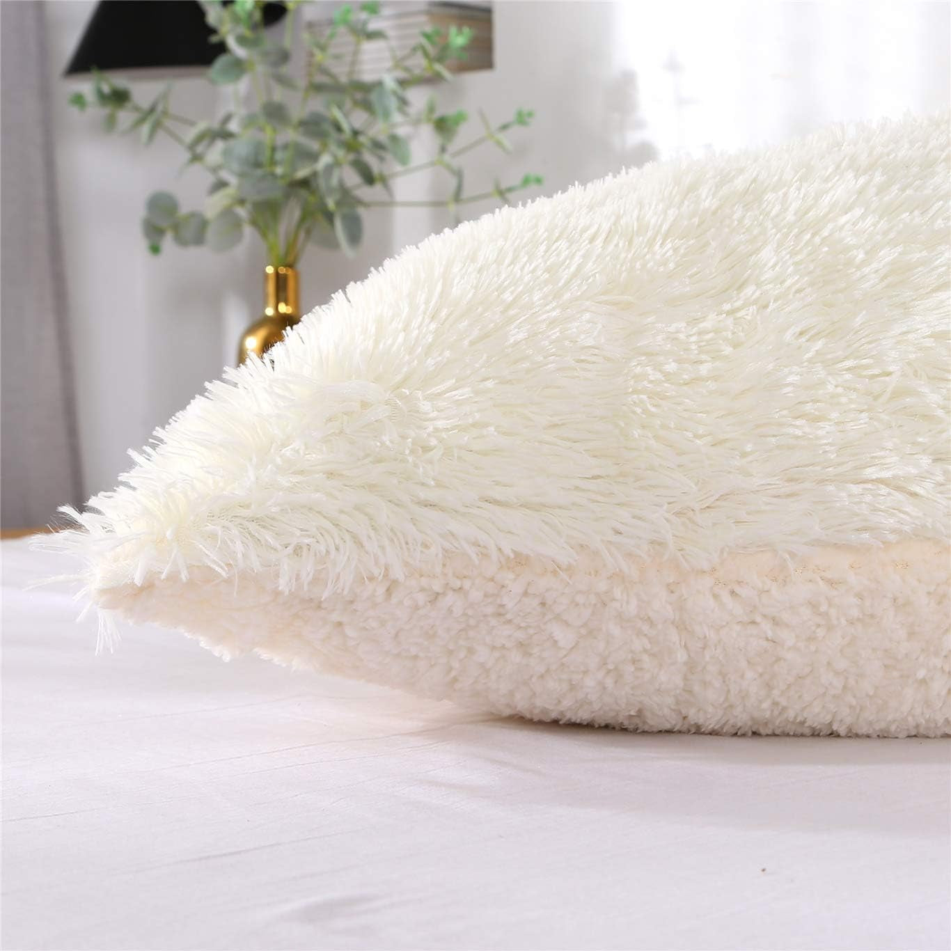 Fluffy Pillowcase Standard Size Set of 2, Creamy White, Sherpa Shaggy Pillow Cases Decorative Covers with Zipper (Cream White)